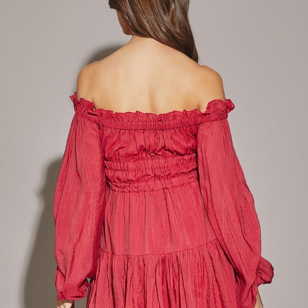 Mustard Seed Red Off-Shoulder Long Sleeve Mini Dress NWOT Medium - Picture 2 of 5